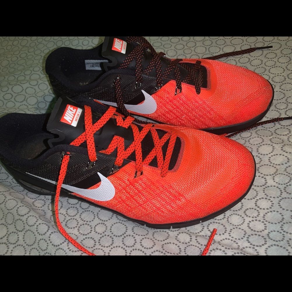 Women’s Nike training shoes